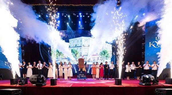 CÙNG NHÌN LẠI KHOẢNH KHẮC RỰC RỠ TẠI VINHOMES GLOBAL GATE AWARDS 2025 & LỄ RA MẮT THE BOUTIQUE GATE