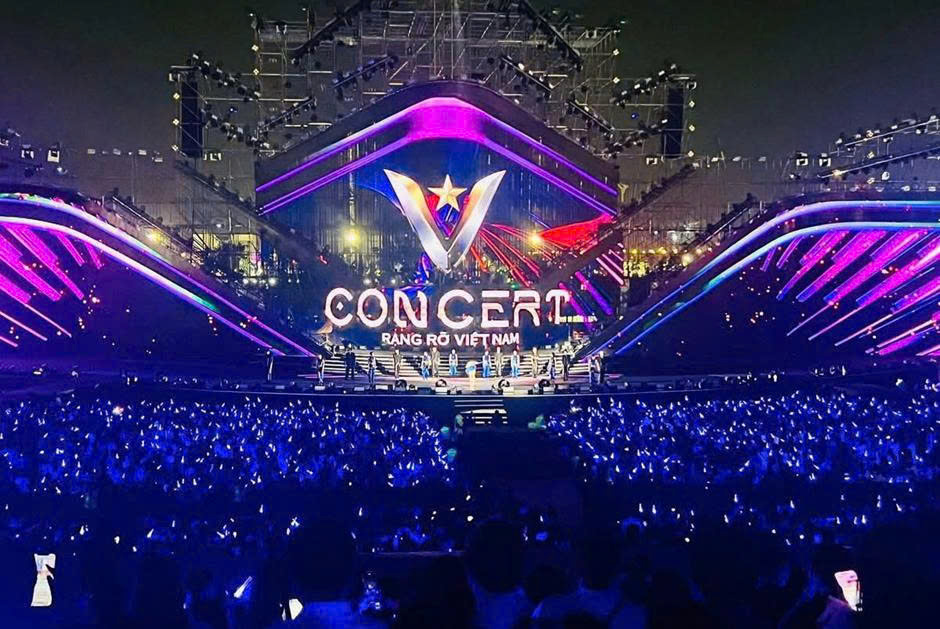 BOUTIQUE GATE – “ĐIỂM VÀNG” KINH DOANH SÁT SÂN KHẤU V CONCERT, ĐÓN SÓNG KHÁCH KHỔNG LỒ