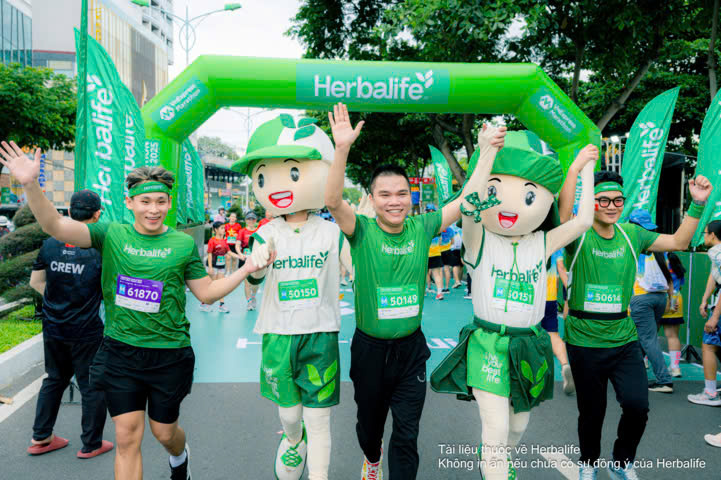 Herbalife Việt Nam đồng hành cùng giải chạy VnExpress Marathon Nha Trang năm thứ tư liên tiếp để khuyến khích tập luyện thể dục thể thao thường xuyên