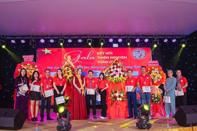 Hoa hậu Nhân ái Nguyễn Thị Bình đồng hành cùng hành trình “Kết nối thiện nguyện toàn quốc” – Lan tỏa yêu thương từ miền Trung nắng gió