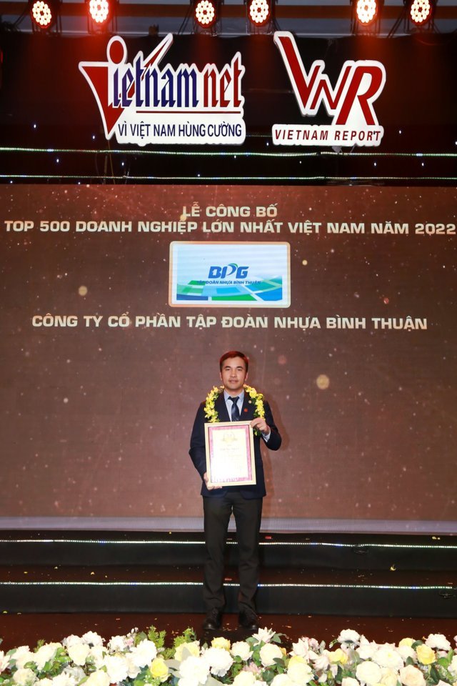 Tập đoàn Nhựa Bình Thuận xuất sắc vươn lên vị trí thứ 390 trong Top 500 Doanh nghiệp lớn nhất Việt Nam năm 2022